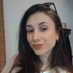 Femme de ménage hauteur du 05 