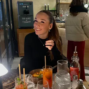 Babysitter (lycéenne) dans les Landes