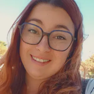 Baby-sitter expérimenter de 8 ans