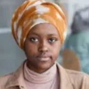 Baby- sister expérience familiale à Melun 