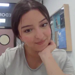 Niñera en Elche, estudiante responsable y cariñosa