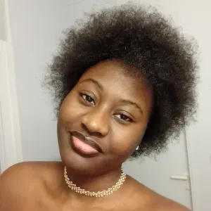 Baby-sitter expérimentée à Nantes