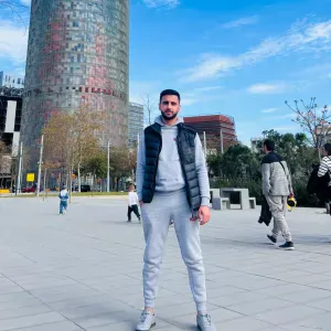 Responsible cleaner in agueda , lisbon .