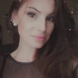 Precisas de uma baby-sitter de confiança? 👶✨