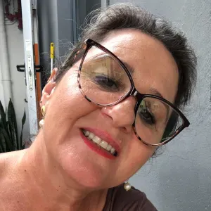 Cuidadora de Idosos em Faro com experiência 