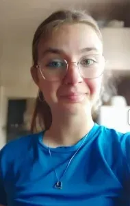 Lycéenne baby-sitter avec BAFA en poche