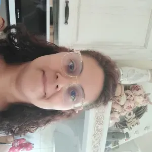 Pulizie appartamenti ecc. ,stirare 