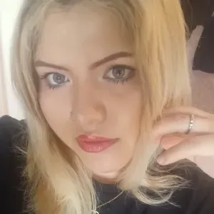 Baby-sitter expérimentée à Paris 