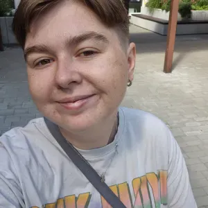 Reliable & friendly cleaner & vegan/alergy safe cook