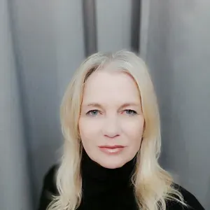 Addetta alle pulizie e faccende domestiche, cuoca