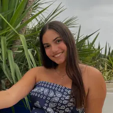 Babysitter com experiência em  Portimão e Lisboa 