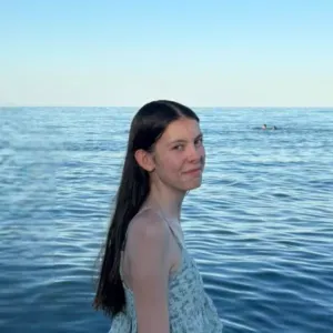 Baby-sitter très attentionnée 