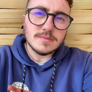 Garde enfant à domicile aux domicile des parents