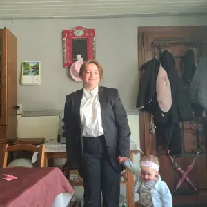 Urgent je cherche un travail en temps Baby sitter a chaumont