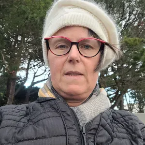 Dame de compagnie , Aide à la personne 