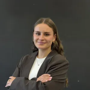 Baby-sitter expérimentée dans l'Essonne 