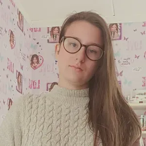 Baby-sitting, aide au devoir ... sur calais