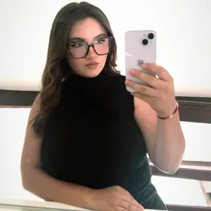 Baby-sitter expérimenté à salins les bains et les alentours