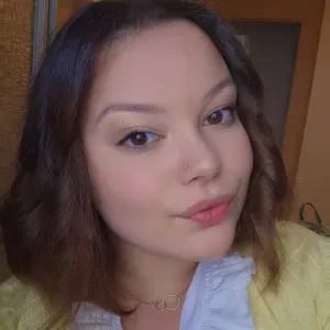 Aide ménagère, aide à domicile et fleuriste 