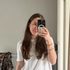 Lycéenne qui cherche à faire du baby-sitting !