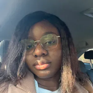 Je cherche une femme de ménage pour plier mon linge