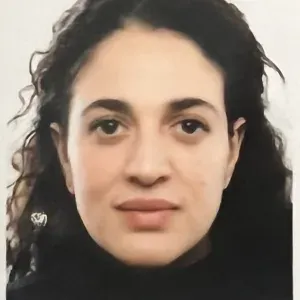 Baby-sitter expérimenté , j'aime m'occupe des enfants 