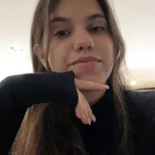 Sou uma babysitter e vivo em oeiras