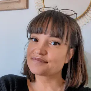 Auxiliaire de puériculture et Baby sitter pour vos enfants 