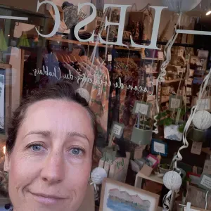 Femme de ménage dynamique dans le chablais