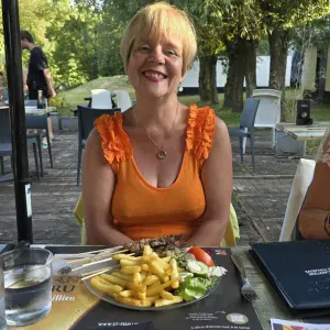 Baby -sitter expérimentée  en Belgique (,Hainaut)