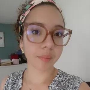 Babysitter douceur à La Rochelle !