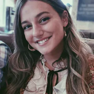 Experienced, caring, and creative nanny based in London