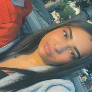 Babysitter de 18 ans avec expérience enfants 3+