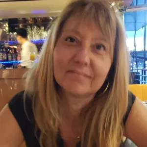 Baby-sitter expérimentée sur Chennevières-sur-Marne