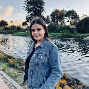 Empregada de limpeza em Sintra , Massama é Alges