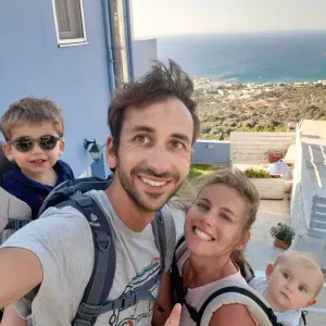 Recherche baby-sitter 