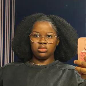 Baby - sitter / nounou / aide à domicile a Le Havre