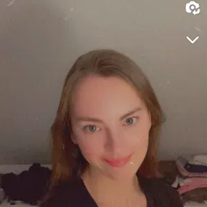 Baby sitter qui met le sourire aux lèvres 