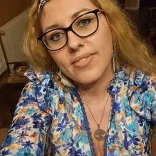 Personne sérieuse et honnête avec BTS qui aime les enfants