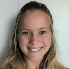 Experienced babysitter in Berlin