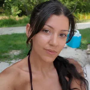 Baby-sitter expérimentée à Paris