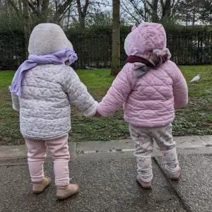 Baby-sitter recherché(e) pour sortie d'école maternelle 