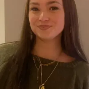 Baby et Pet-sitter , avec le BAFA, à la recherche d'emploi