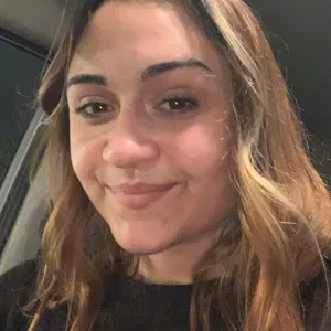 Femme de ménage, responsable de votre bien être :) 
