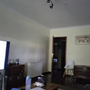 Procuro empregada domestica oeiras