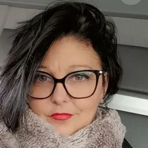 Nounou la pour vous aidez. N'hésitez pas 