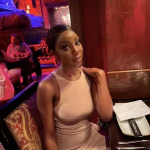 Auxiliaire de vie / dame de compagnie