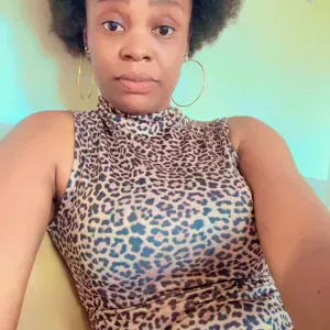 Baby-sitter expérimentée à Paris