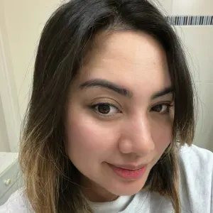 Trustworthy Babysitter – Weekdays Available