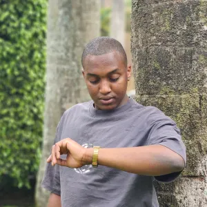 Experienced baby sitter and work of home